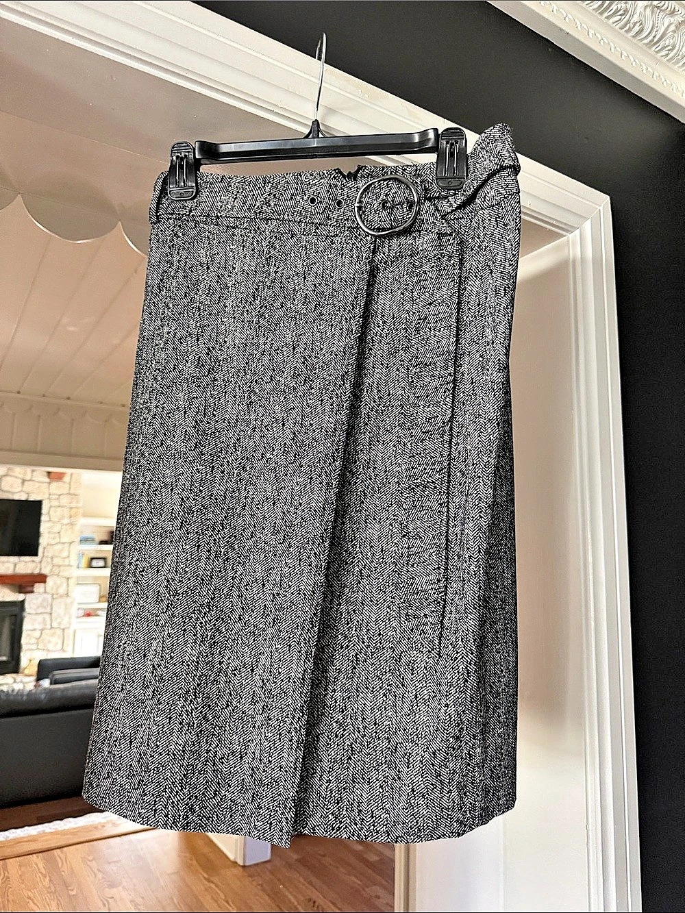 Calvin Klein Black & White Patterned Midi Skirt Size 8